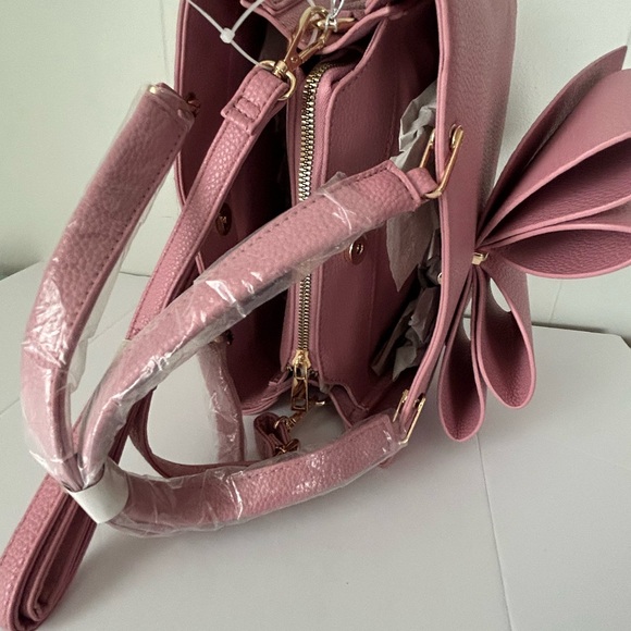 Crossi Pink Bow Satchel with Shoulder Strap - Picture 12 of 14